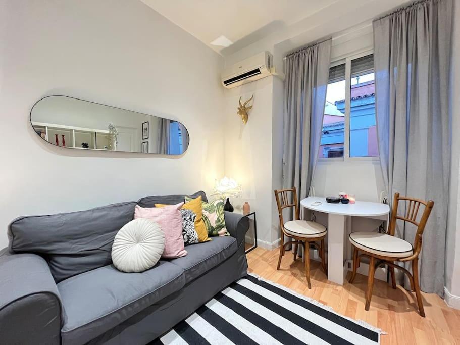 Exterior Atocha Ile Fe Apartman Madrid Kültér fotó