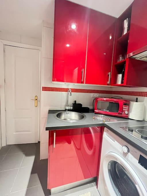 Exterior Atocha Ile Fe Apartman Madrid Kültér fotó