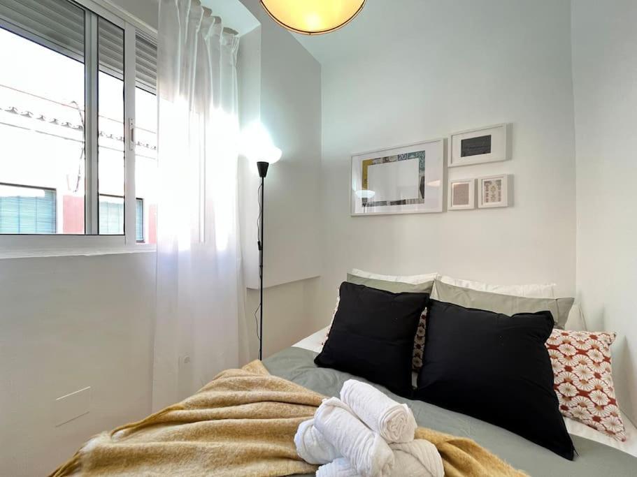 Exterior Atocha Ile Fe Apartman Madrid Kültér fotó