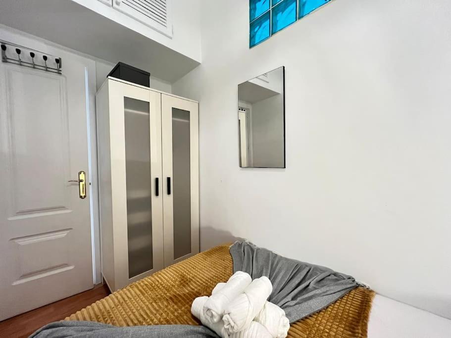 Exterior Atocha Ile Fe Apartman Madrid Kültér fotó