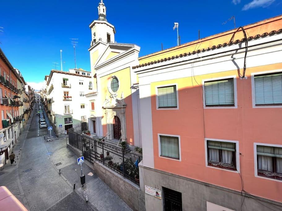 Exterior Atocha Ile Fe Apartman Madrid Kültér fotó
